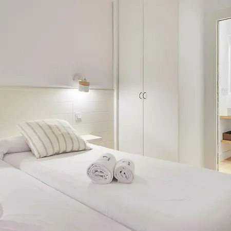Malibu - Basque Apartment San Sebastian