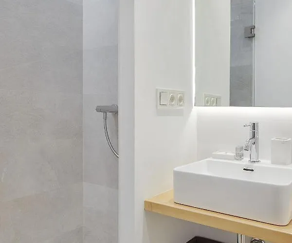 Malibu - Basque Appartement San Sebastian