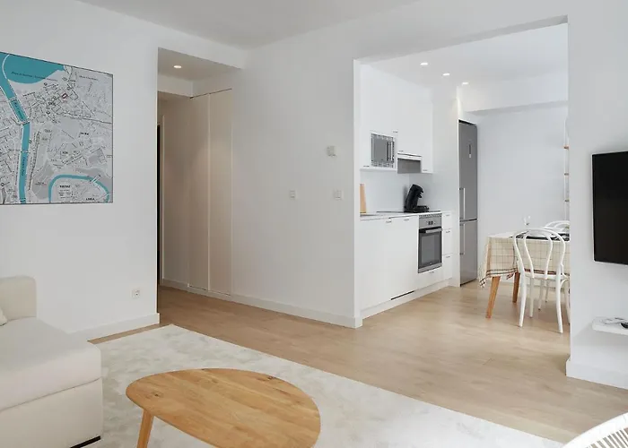 Malibu - Basque * San Sebastian